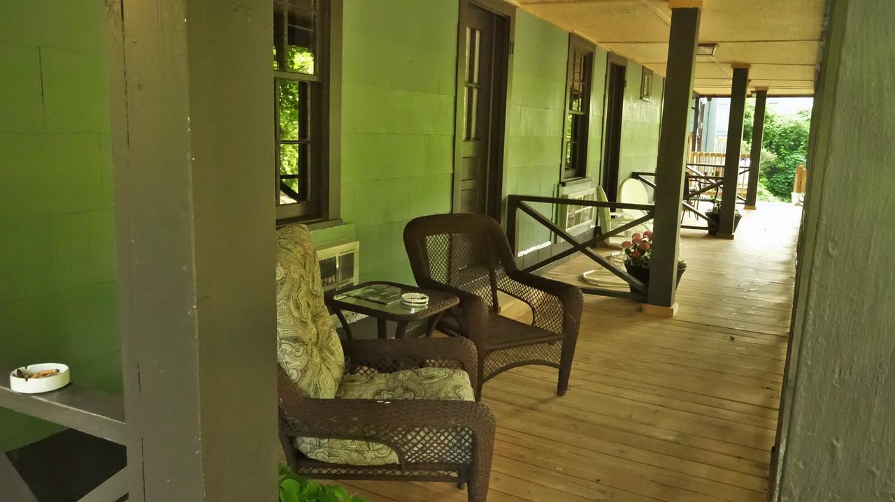 Riverside Lodge At Chimney Rock Luaran gambar