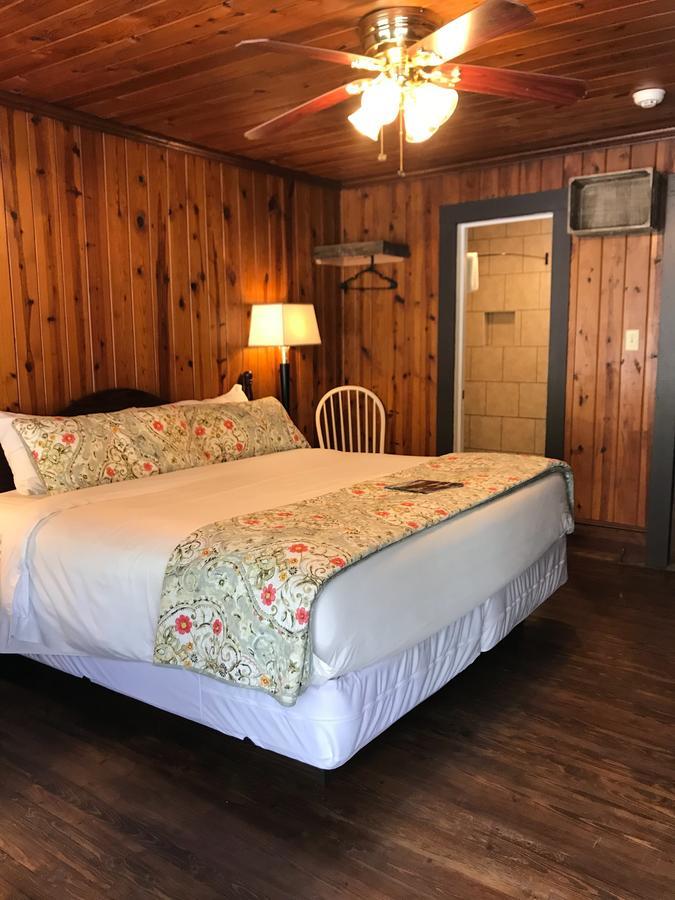 Riverside Lodge At Chimney Rock Luaran gambar